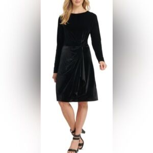 DKNY Small Black Velour/Velvet Crewneck Twisted Front 3/4 Sleeve Cocktai…